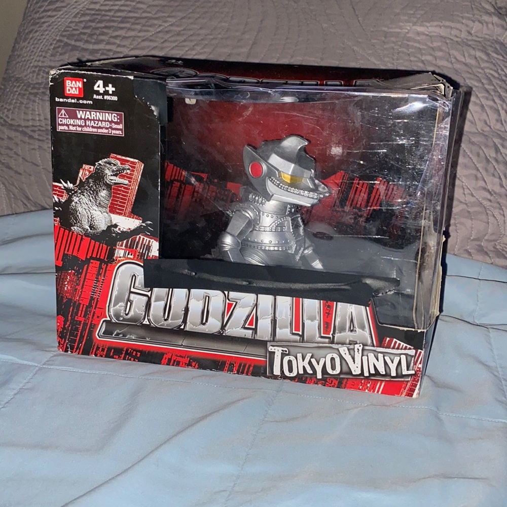 Tokyo vinyl Godzilla
